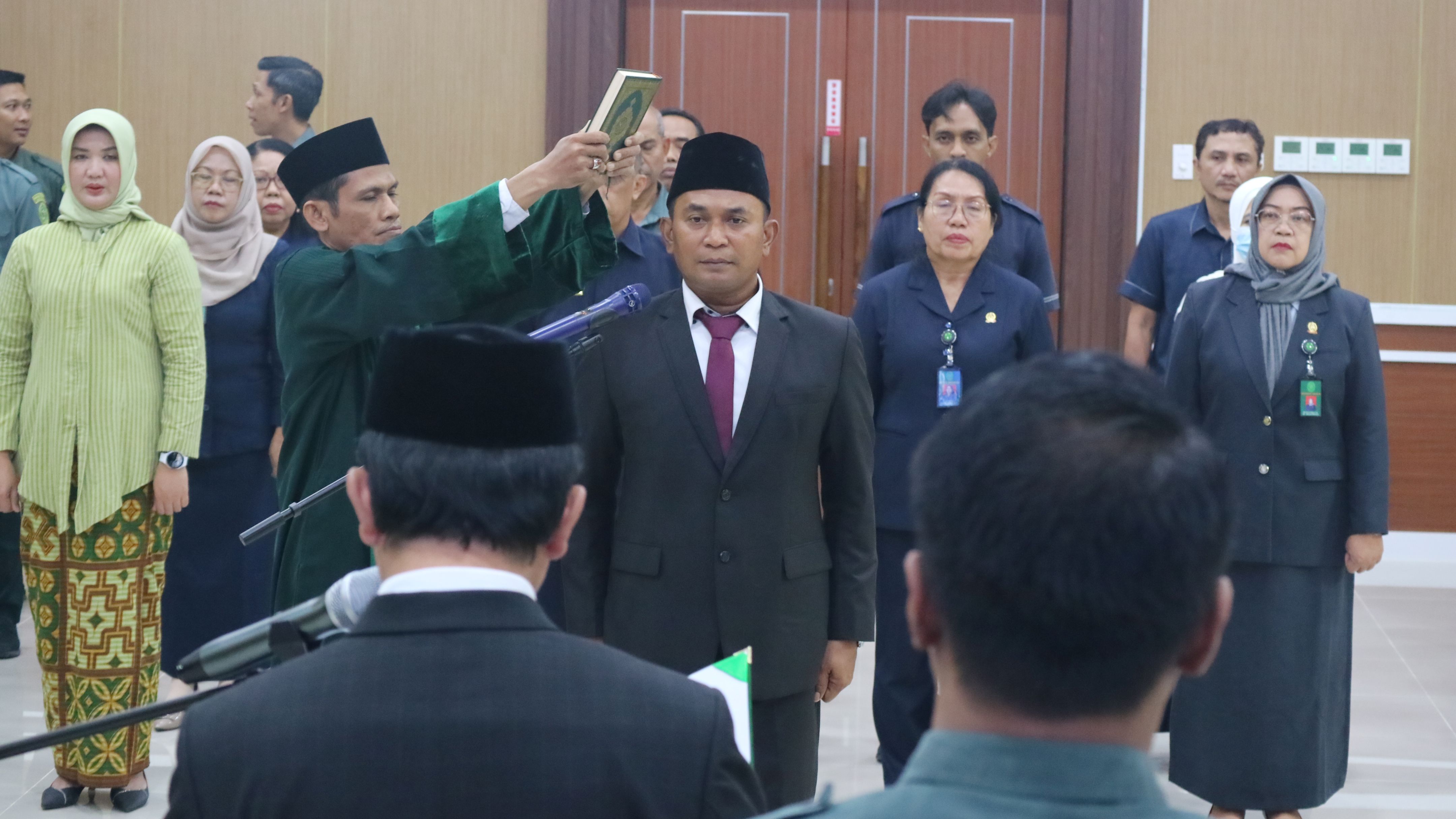 pelantikan sekretaris 7